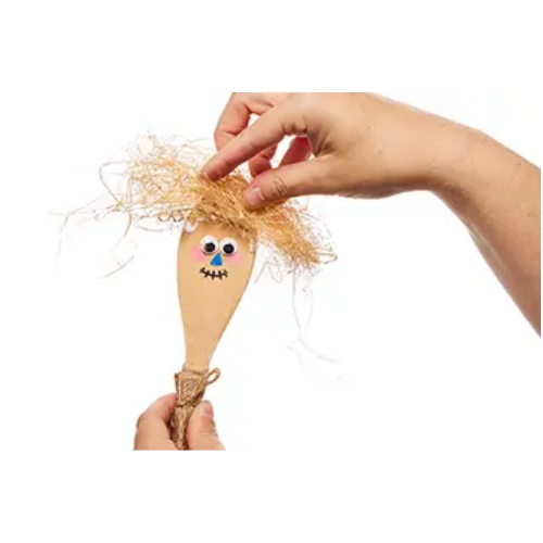 scarecrow craft via Baker Ross